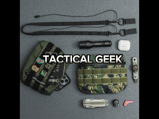 Experience fashion with a twist with the TACTICAL GEEK Cache L2 EDC sling bag. #edc #tacticalgeek