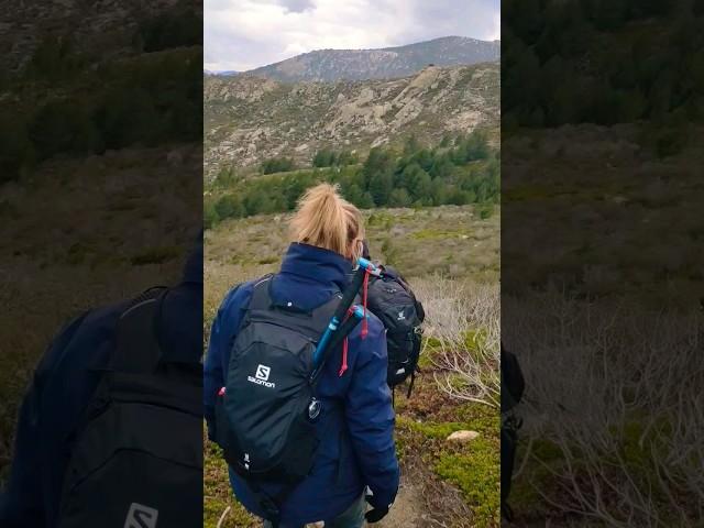 Los beneficios del senderismo: Te hace más feliz. #senderismodemontaña #treking #sierradeguadarrama