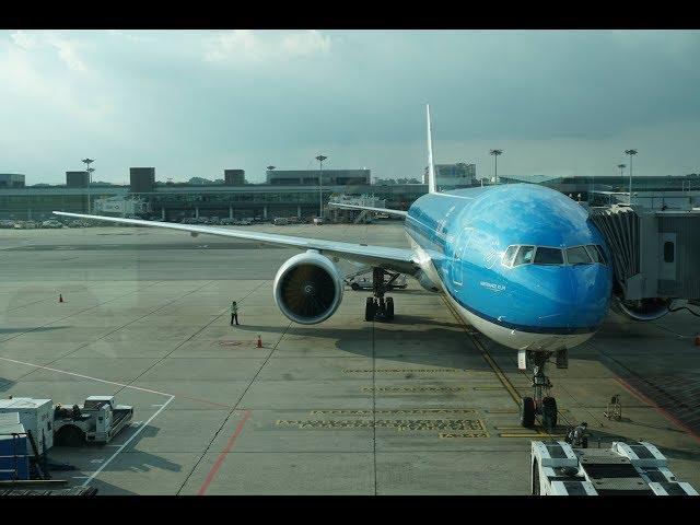  KLM 5th Freedom Flight Experience: KL835 Singapore → Denpasar/Bali