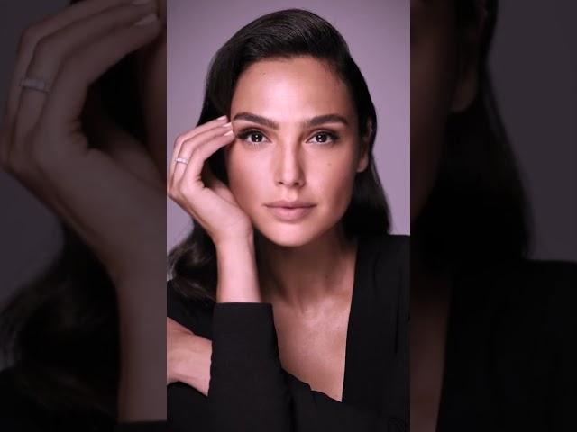 Gal Gadot is better looking than Rachel Zegler