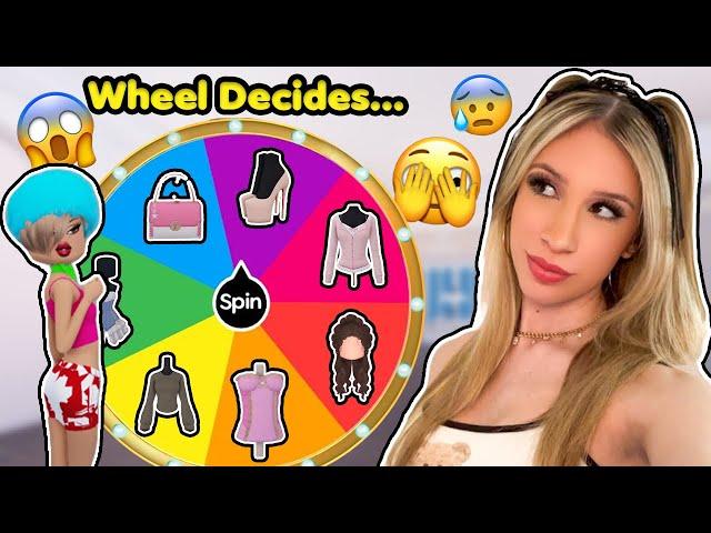 WHEEL DECIDES my OUTFITS in DRESS TO IMPRESS.. *GONE WRONG*