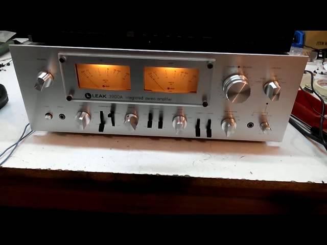 Leak 3900A vintage integrated Amplifier recap