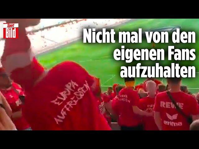 1. FC Köln: Fans wollten Randalierern die Sturmhauben entreißen