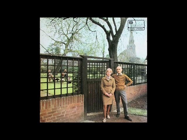 Fairport Convention - Unhalfbricking (side 2)