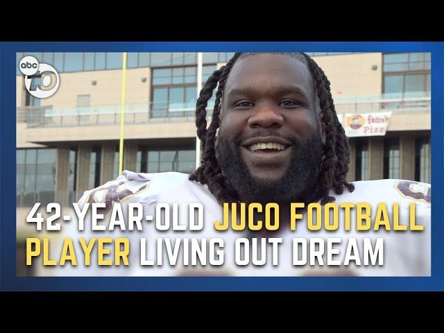 42-year-old JUCO football player living his dream