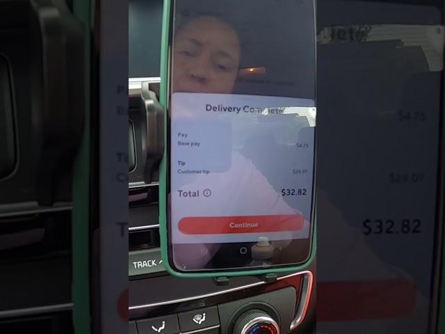 DoorDash Driver Receives Huge Tips!!!