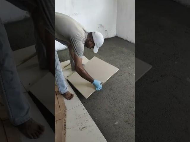 Techniques installation floor tiles |  Preparing floor and wall for tiling-271