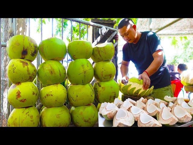 Amazing Speed Coconut Cutting Skills! Fresh Coconut Juice | Cambodian Street Food