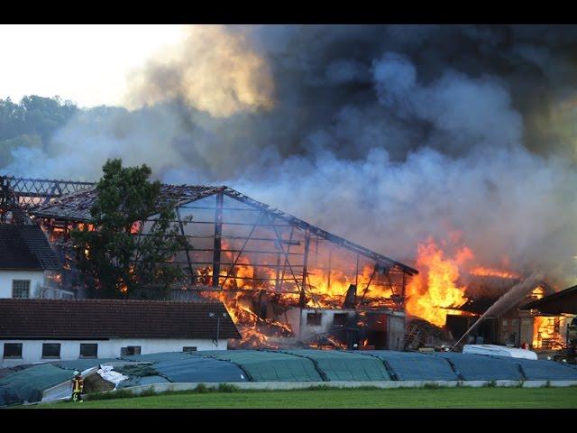 Krugzell-Altusried – Landwirtschaftliches Anwesen steht in Vollbrand – Millionenschaden