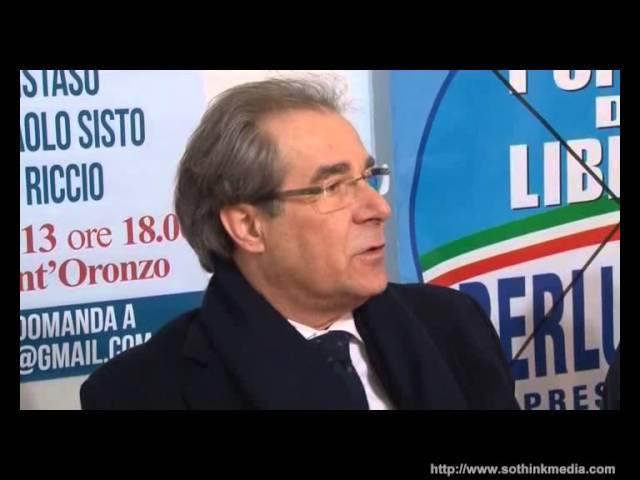 Roberto Centrone TG7 08 03 2013 Bovino assunzioni