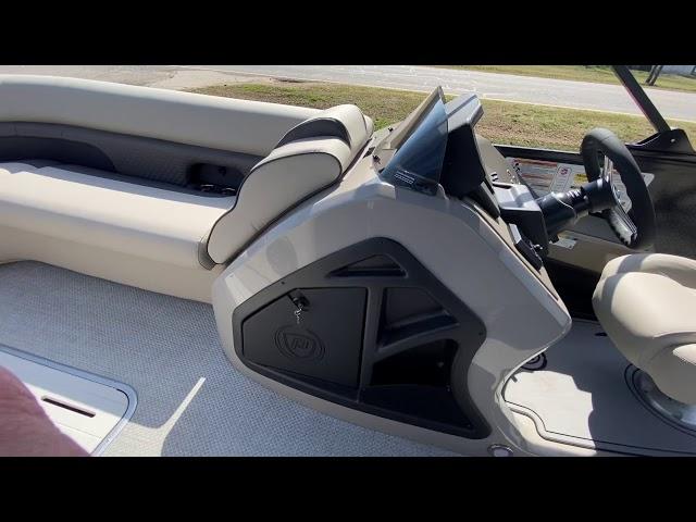 2021 Premier Solaris Revolution 250 interior