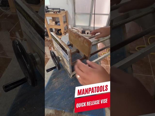 Manpatools QUICK RELEASE VISE! #manpatools #artesanal #madera #carving #powercarving #woodcarving