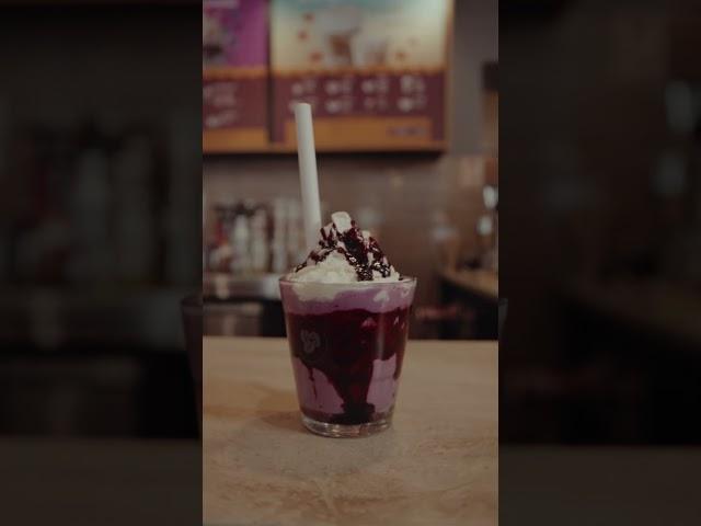 Costa Coffee Melleņu burbuļu frappe un Persiku un melleņu burbuļu ledus tēja