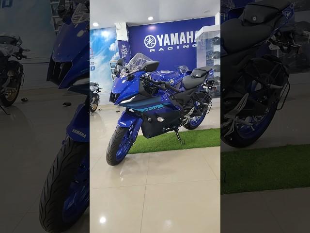 Short view  New 2024 Yamaha R15 v4.0 in Blue colour #shorts #youtubeshorts #bike #r15v4 #2024