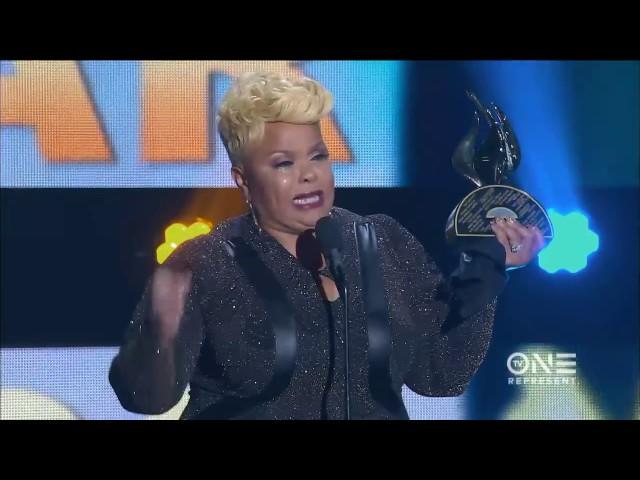 Tamela Mann's Emotional Stellar Awards Acceptance Speech