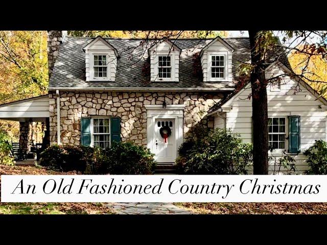 Old Fashioned Country Christmas with a Colonial Charm!  Primitives/Antiques