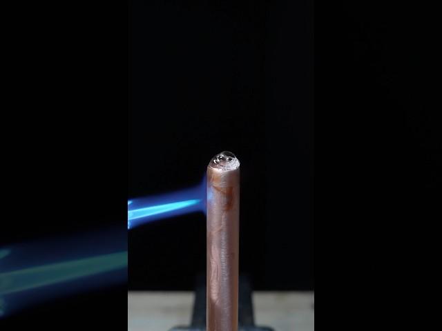 How to solder copper with water in pipes! #howto #diy #tools #shorts #subscribe #asmr #foryou