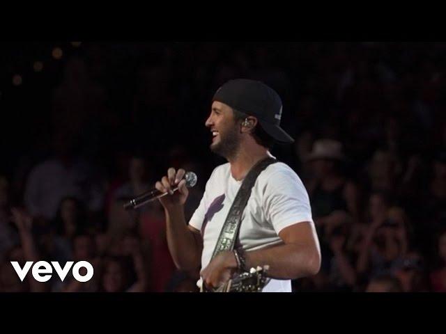 Luke Bryan - That's My Kind Of Night (Tour Performance Video)