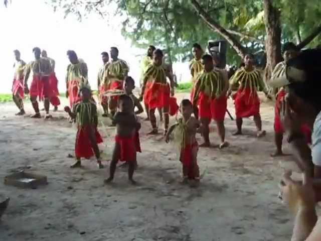 Carolinian dance in Saipan