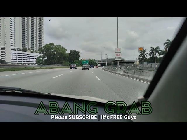 "KENA CAKAP ENGLISH NAK BAWAK GRABCAR???" Abang Grab Belasah je Speaking English..kiki..Confident Je