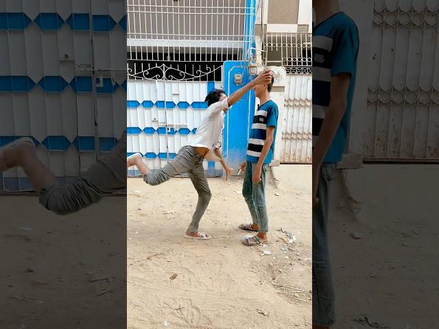 Patthar Chahiyye Ya Pese  ? #funny #funnyvideo #shorts #youtubeshorts