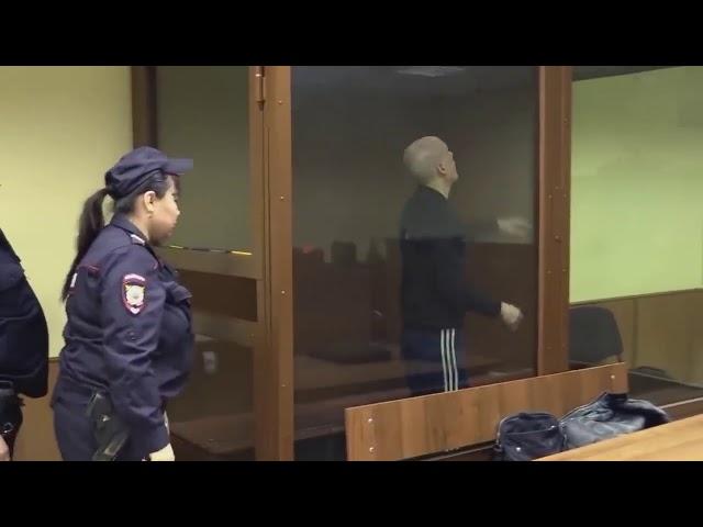 russian man tries to escape shot on iphone 6 meme