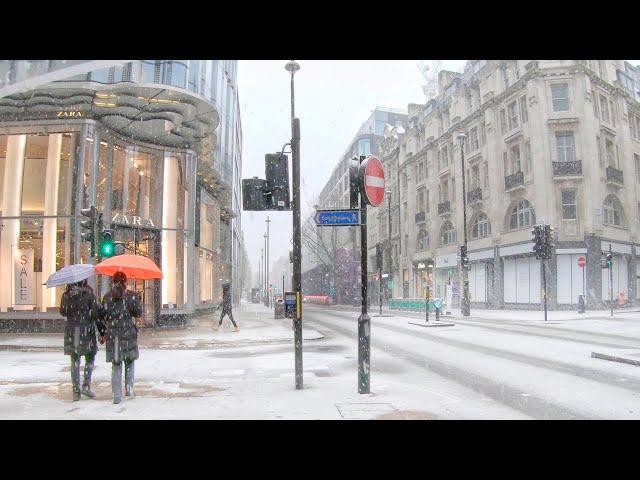 London SNOW Walk  Finally Snowing Central London 2021