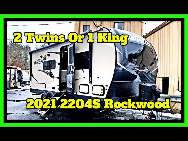 Rockwood 2204S: Twin Beds With Option For A King