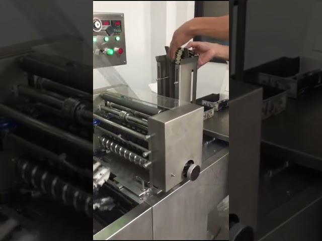 Cigarette box film packaging machine/overwrapping machine