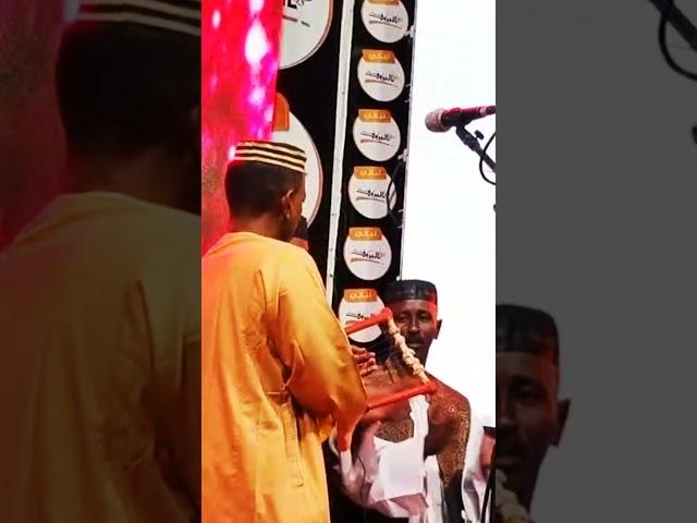 محمد النصري يكلم الطمبور درب من دم ما بيودي حرب سُبا حرب حرام