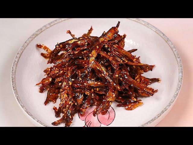 Great tip on how to make stir-fried anchovies with red pepper paste. "Shimbang-gol Housewife"