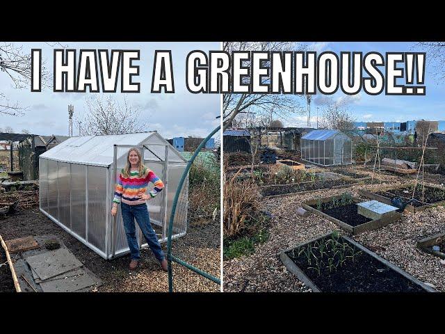 PUTTING UP A POLYCARBONATE GREENHOUSE / ALLOTMENT GARDENING UK