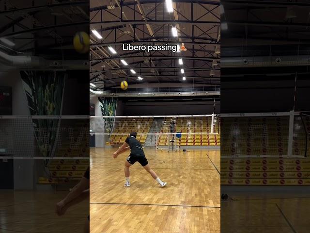 Middle vs. Libero passing 120km/h serves