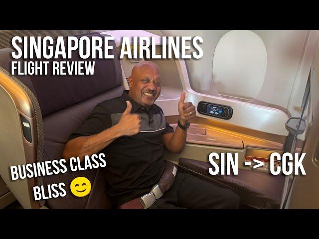 "Luxury in the Skies: Singapore Airlines Business Class Review -A350-900 | SIN to CGK Experience!"