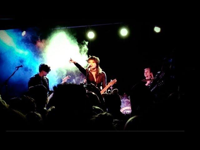FRANKIE + THE STUDS: RUN