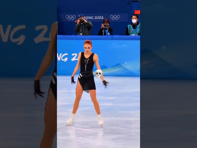 Who should have won? #figureskating #alexandratrusova #annashcherbakova #olympics #figureskater