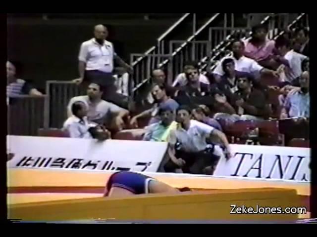 1990 World Championships - Zeke Jones vs. Yugao Yang (CHN)