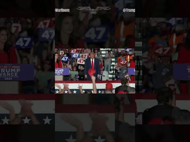 Tulsi Gabbard joins Republican Party during Trump rally in North Carolina