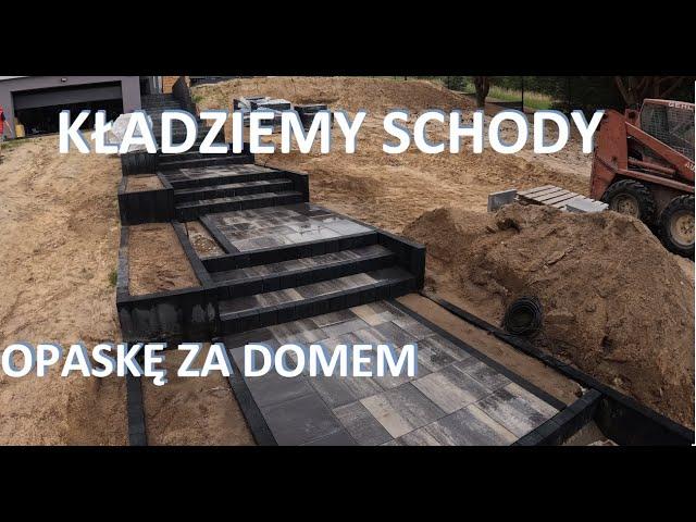 Duże schody. Stroma działka. Dużo palisady :) #brukarzbydgoszcz #paving #schody #palisada #diy