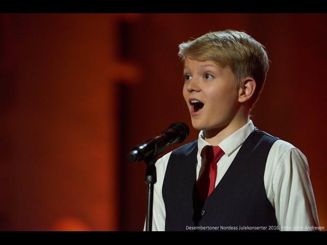 Laudate Dominum (Mozart) | boy soprano Aksel Rykkvin (13 years)