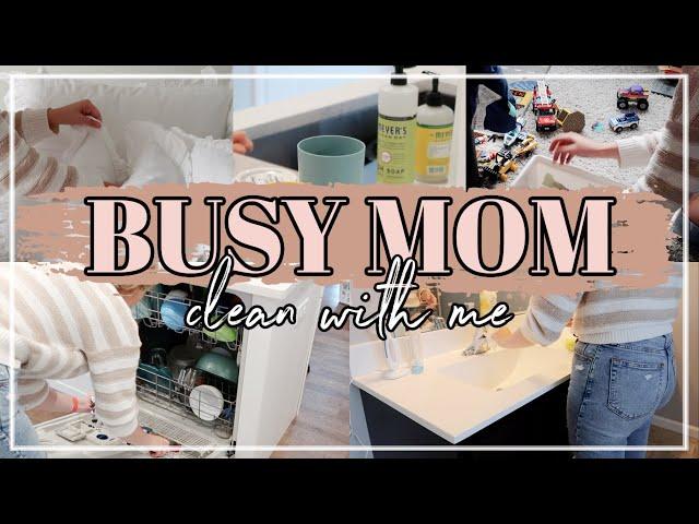 BUSY MOM CLEAN WITH ME 2021 | Real Life Cleaning Motivation | Day In The Life + Mini Q&A!