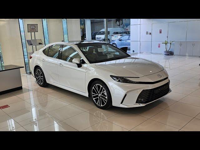 تويوتا كامري هايبرد 2025 وارد بريمي سعود بهوان معدل استهلاك اقتصادي خرافي Toyota Camry HEV