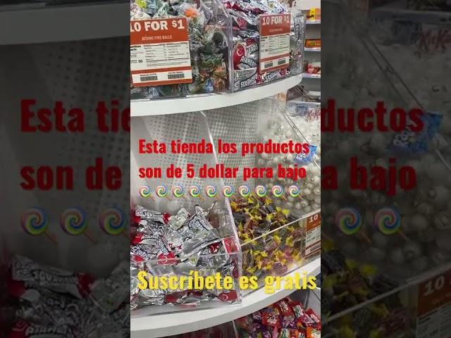 Esta tienda todo es a 5 dollar para bajo es de niños 