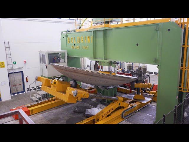 BOLDRINI: High-Speed Dishing Press Model PAO 1000 X 9100 with CNC Manipulator 27 mTons