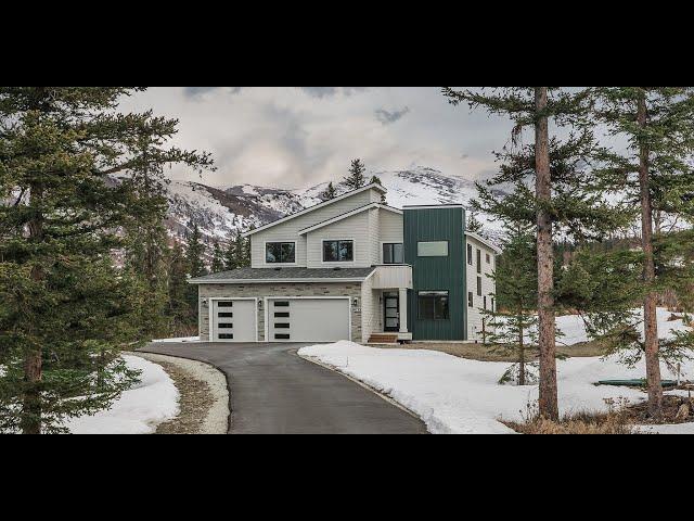 Beautiful Home in the Mountains of Anchorage Alaska