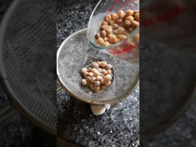 Making a Reeses Puff Latte! #espresso #latteart #shorts