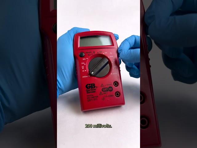 How to measure voltage with a multimeter