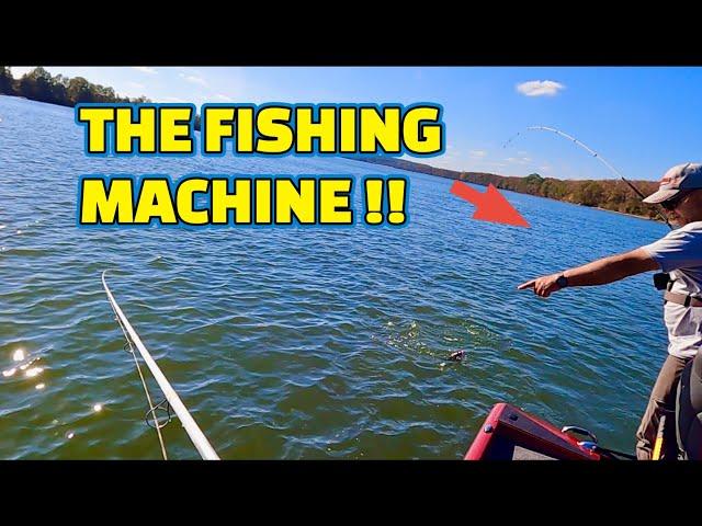 Fishing for DINNER with THE FISHING MACHINE on the Tennessee River !!