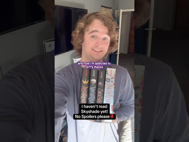 Lightlark is my favorite booktok book to read. What's yours? NO SKYSHADE SPOILERS please #read