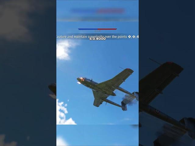 Yeah, definitely Pe-8 size  #warthunder #gaming #edit #transition